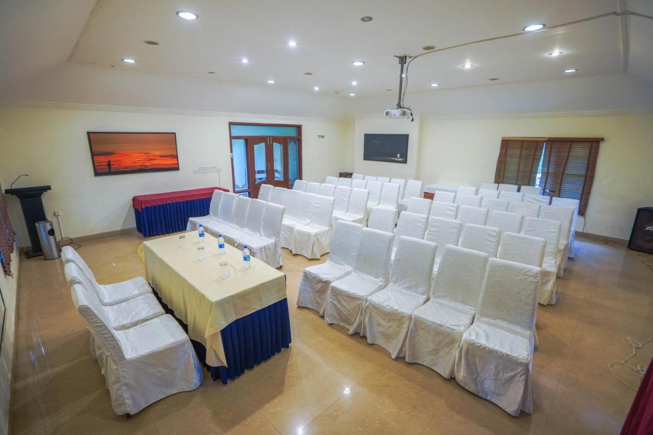 Fragrant Nature Backwater Resort & Ayurveda Spa Kollam Exterior foto
