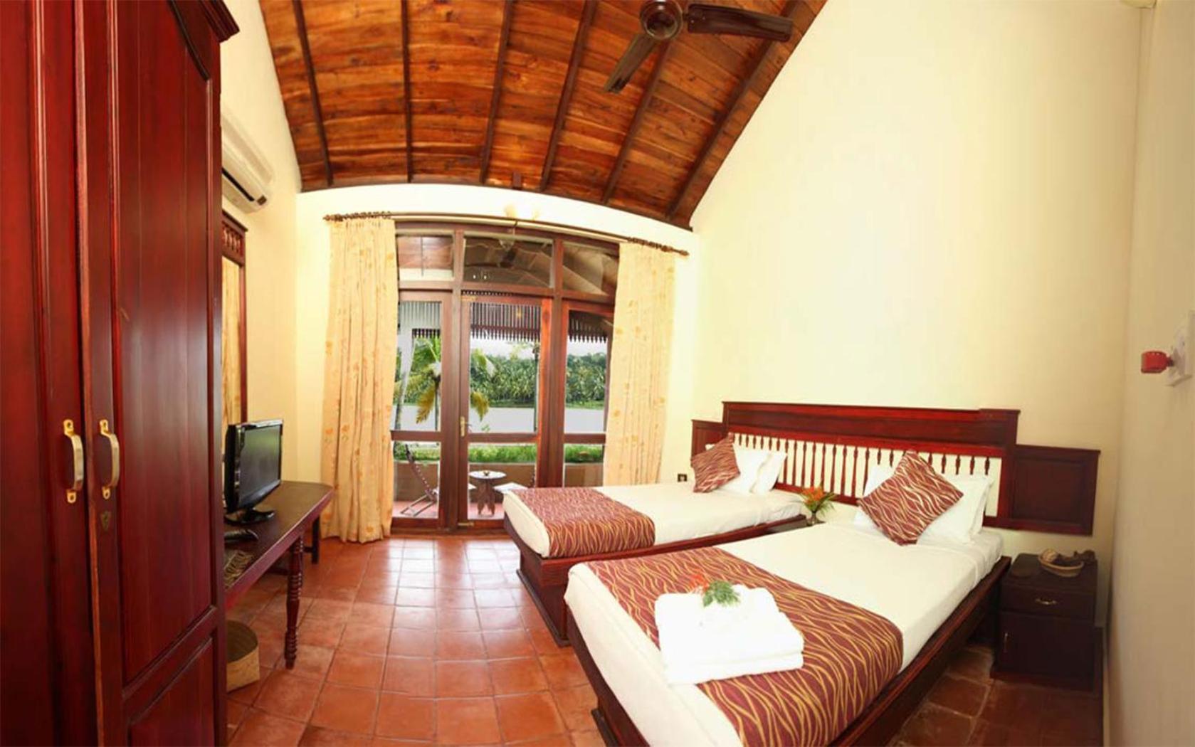 Fragrant Nature Backwater Resort & Ayurveda Spa Kollam Zimmer foto